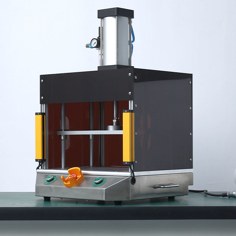 EindhovenAir tightness test fixture